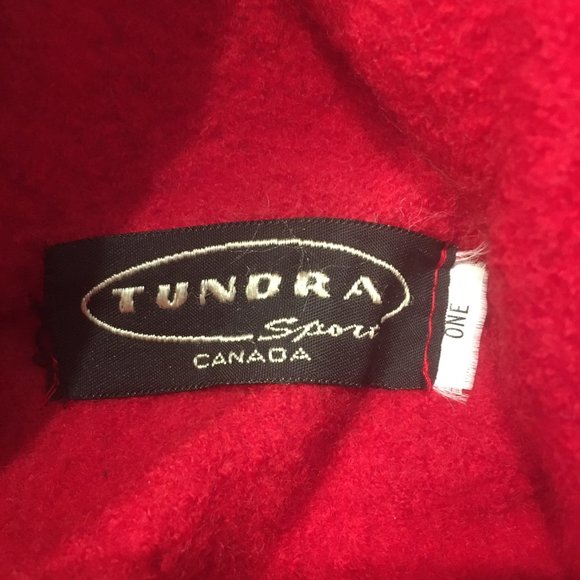 COPY - Vintage OS Tundra Sport Canada Wool Cape Coat Poncho - Picture 6 of 11